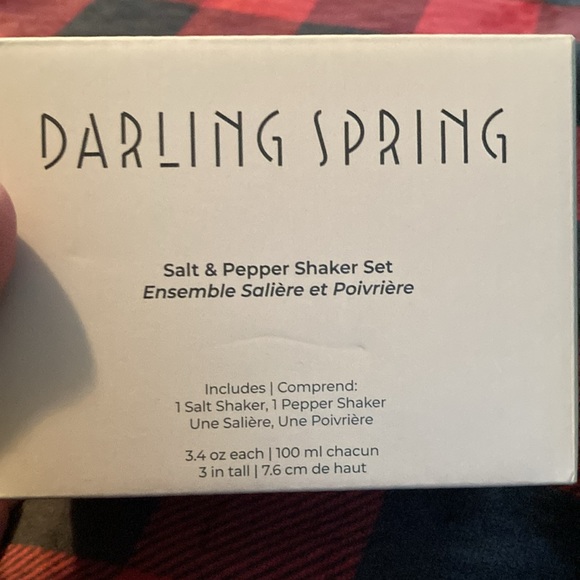 Salt and Pepper Shaker Set - Picture 2 of 4